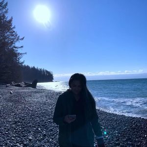 Meet your Posher, Hazelett